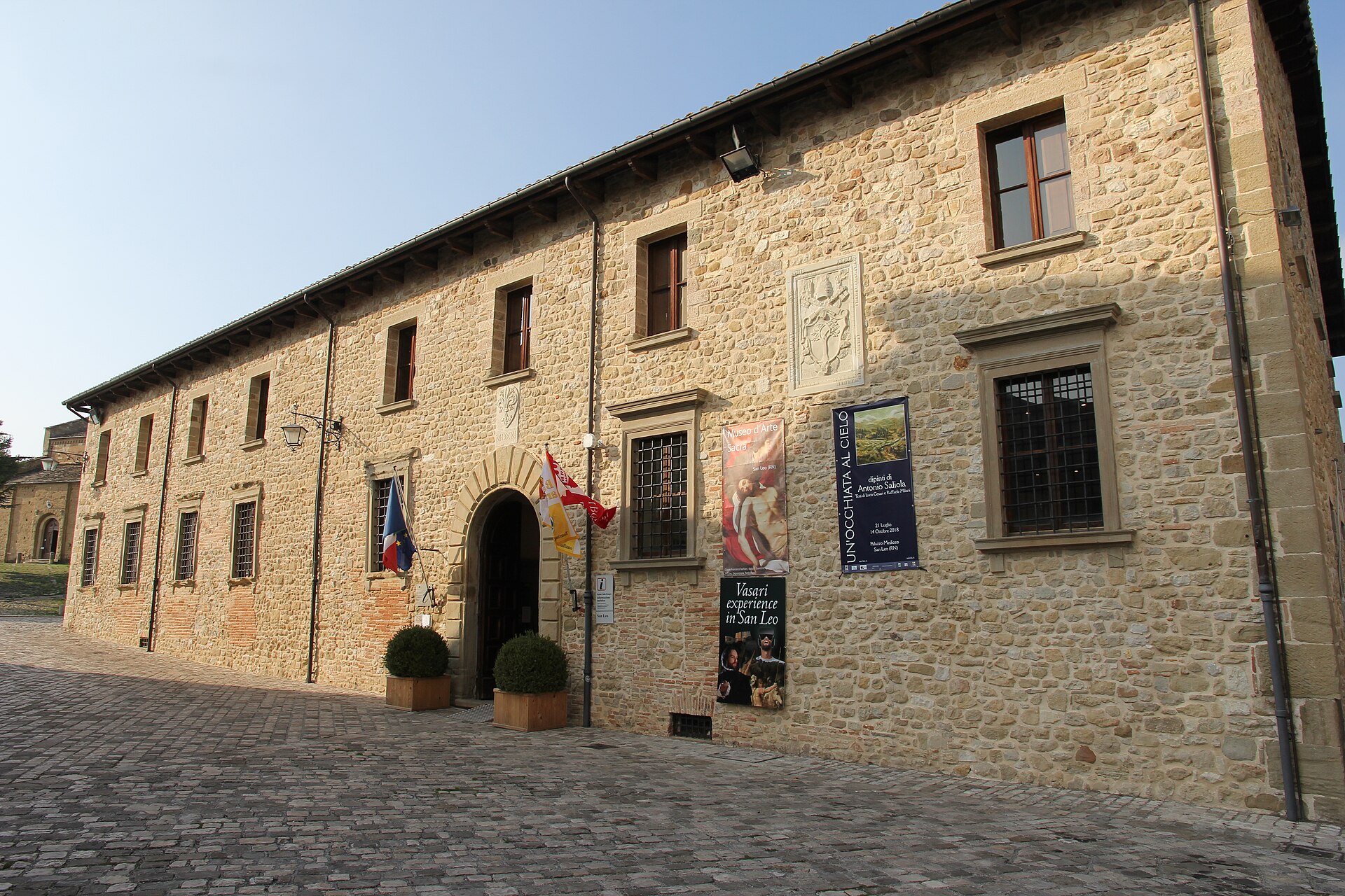 Imagem de referência de Museu Diocesano de Arte Sacra de São Leão, descrito nos dados abertos como museu na itália