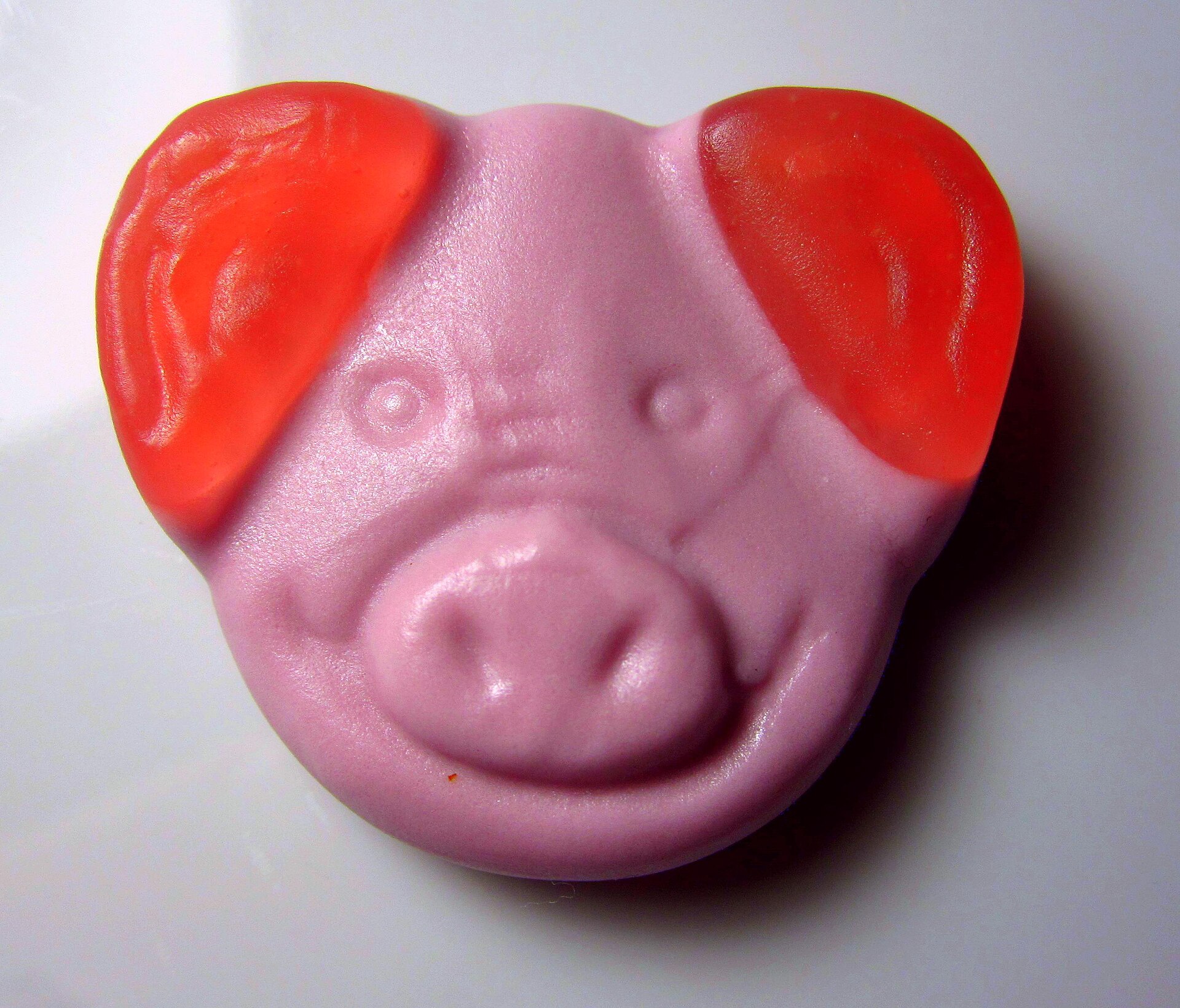 Imagem de referência relacionada a Percy Pig, item descrito como registro de referência sobre Percy Pig, organizado a partir de dados estruturados abertos