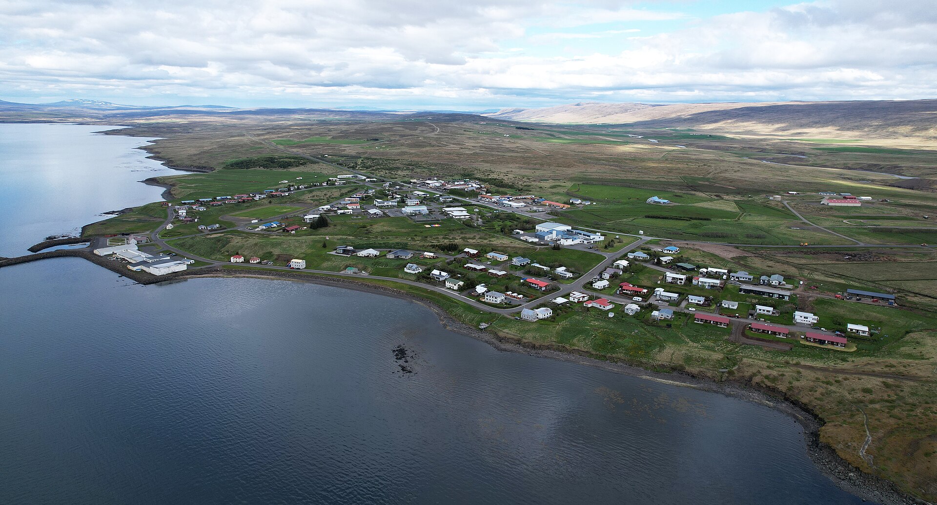 Imagem de referência relacionada a Búðardalur, item descrito como registro de referência sobre Búðardalur, organizado a partir de dados estruturados abertos