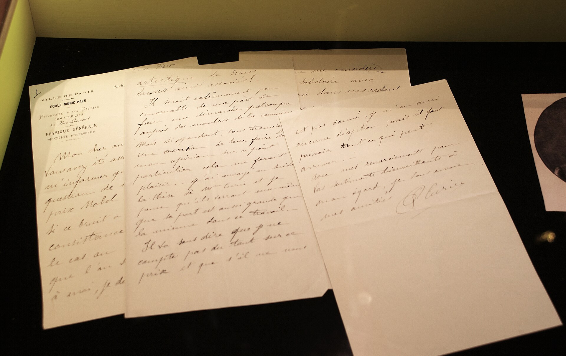 Imagem de referência de Pierre Curie, descrito nos dados abertos como físico francês