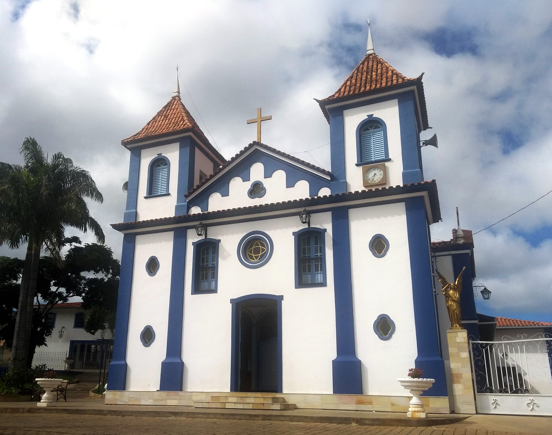 Imagem de referência de Jaboticatubas, descrito nos dados abertos como município brasileiro no estado de Minas Gerais