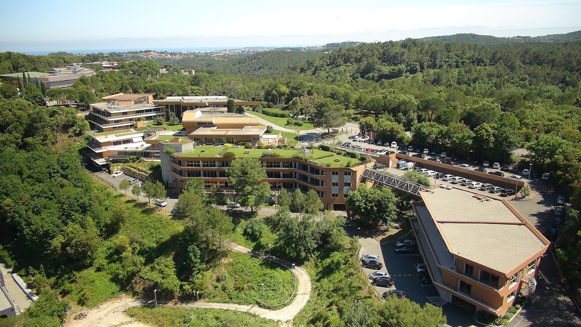 Imagem de referência relacionada a Sophia Antipolis, item descrito como registro de referência sobre Sophia Antipolis, organizado a partir de dados estruturados abertos