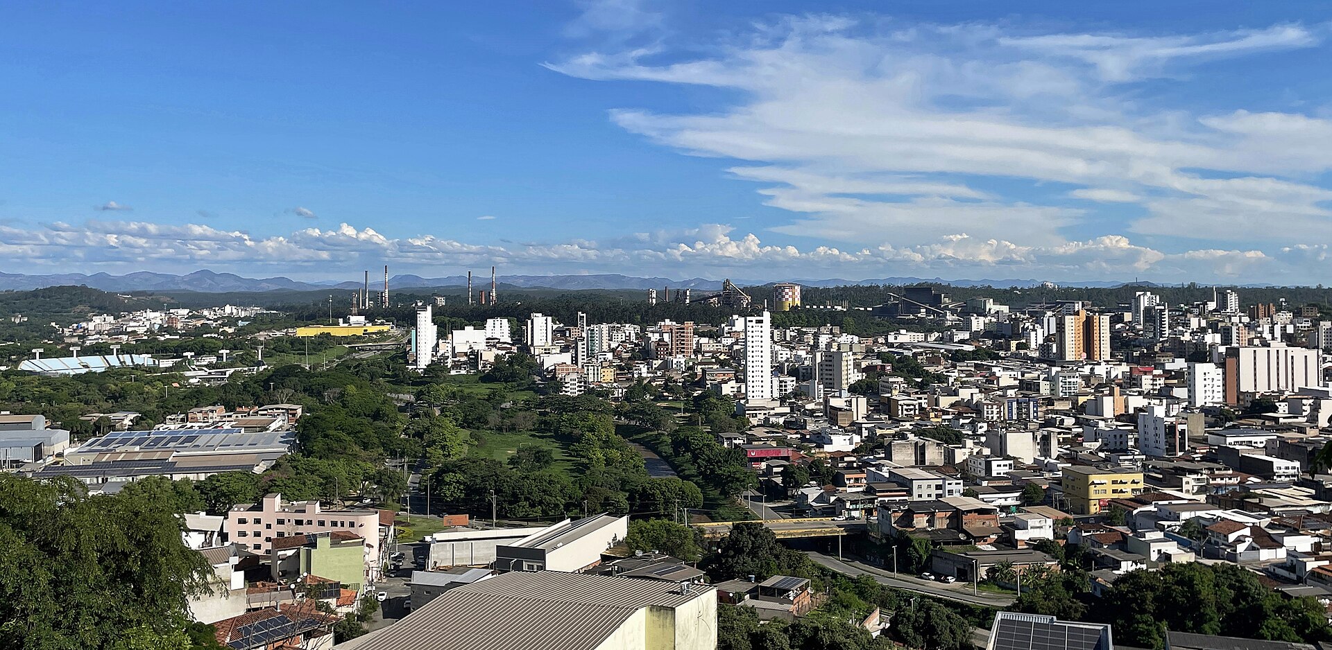Imagem de referência de Ipatinga, descrito nos dados abertos como município brasileiro no estado de Minas Gerais
