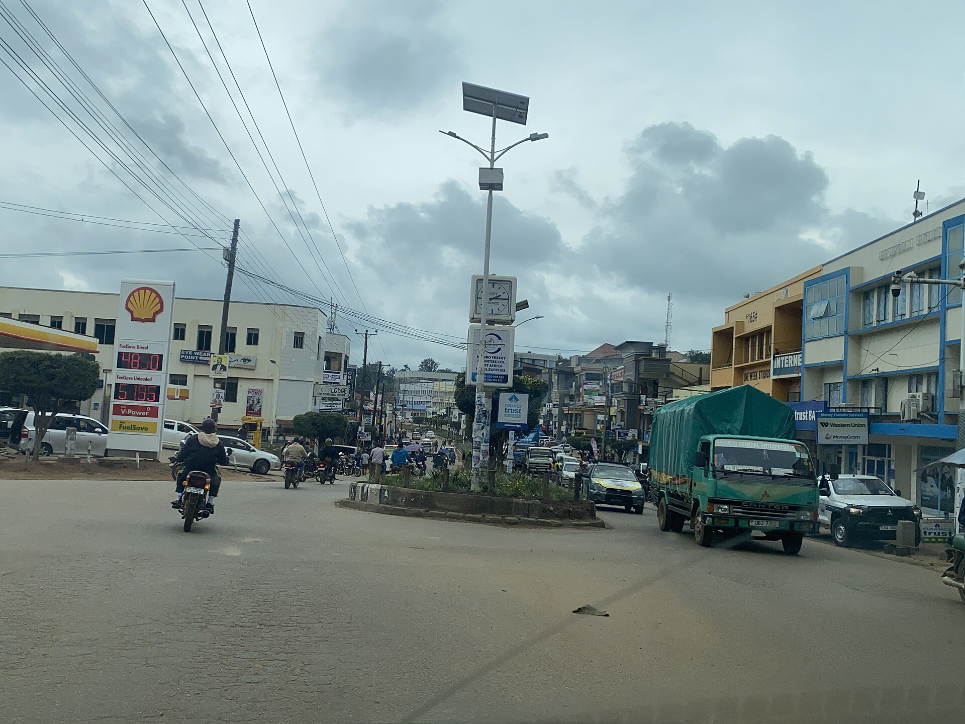Imagem de referência relacionada a Mbarara, item descrito como cidade da Uganda