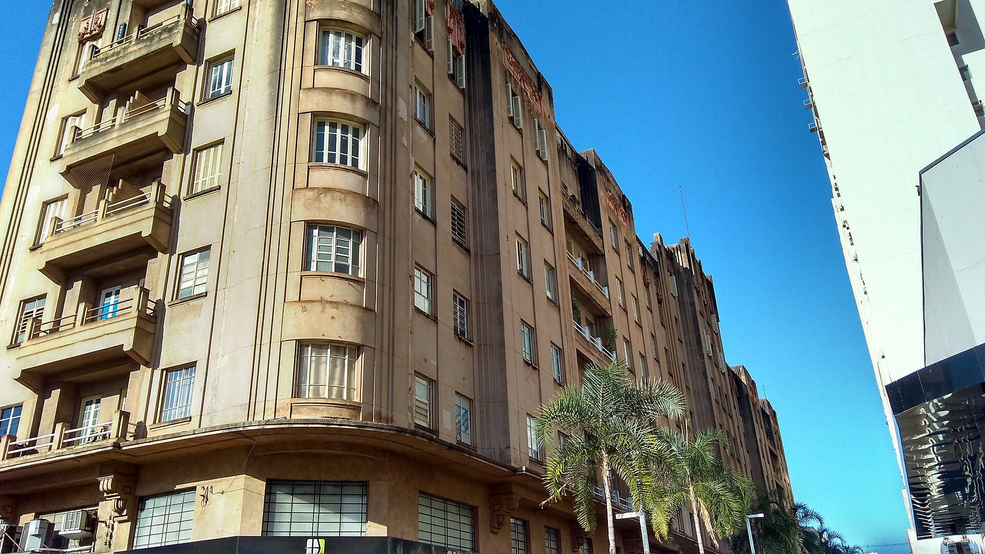 Imagem de referência de Edifício Diederichsen, descrito nos dados abertos como edifício em Ribeirão Preto, Brasil