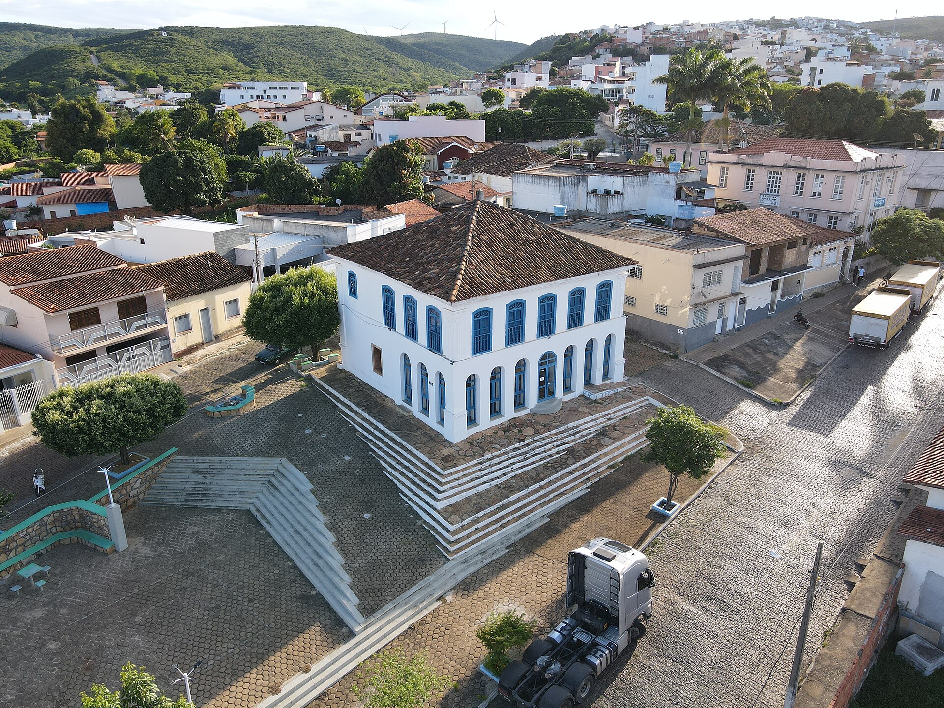 Imagem de referência relacionada a Arquivo Público Municipal de Caetité, item descrito como arquivo público e museu em Caetité, Bahia