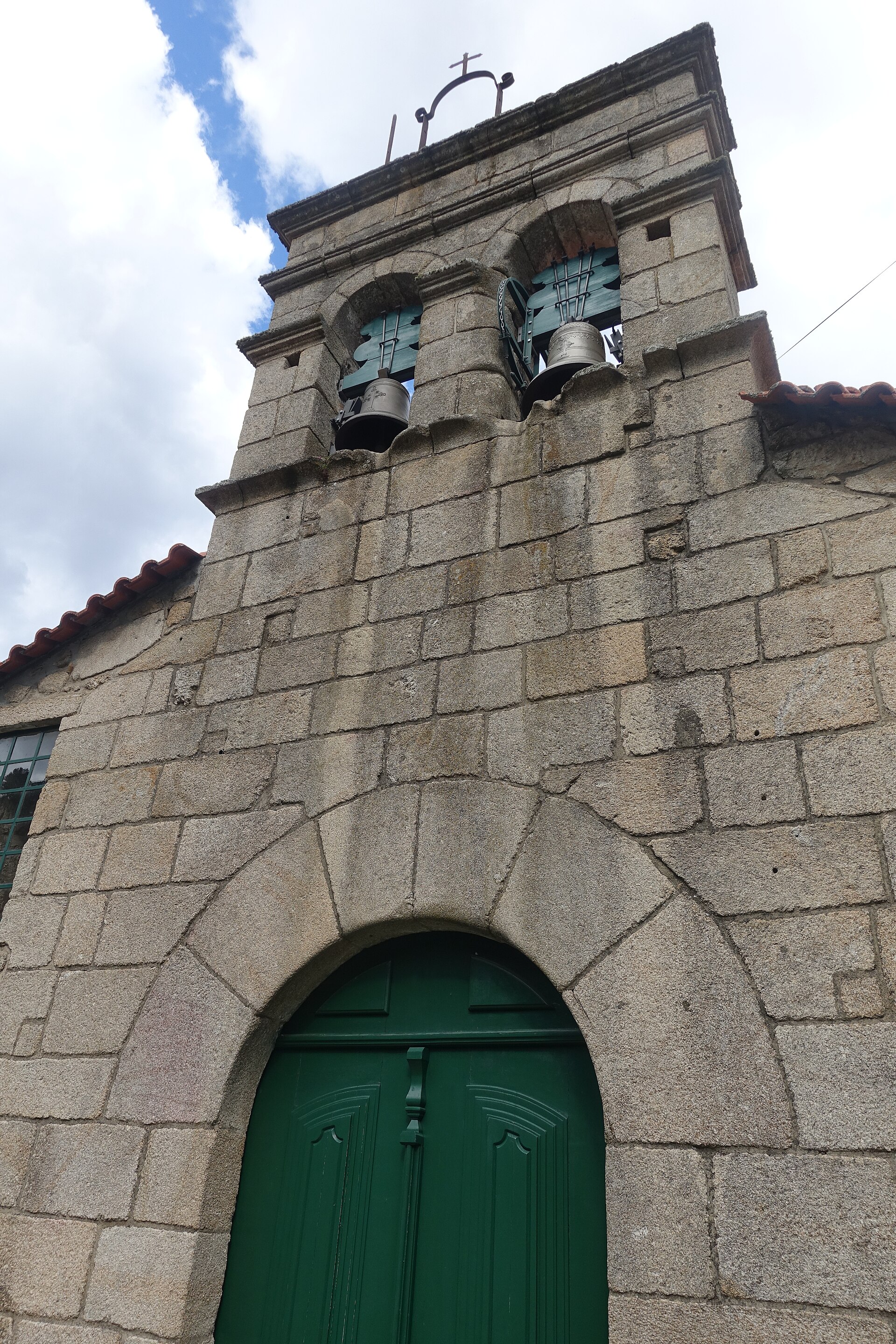 Imagem de referência relacionada a Dálvares, item descrito como povoação portuguesa do Município de Tarouca