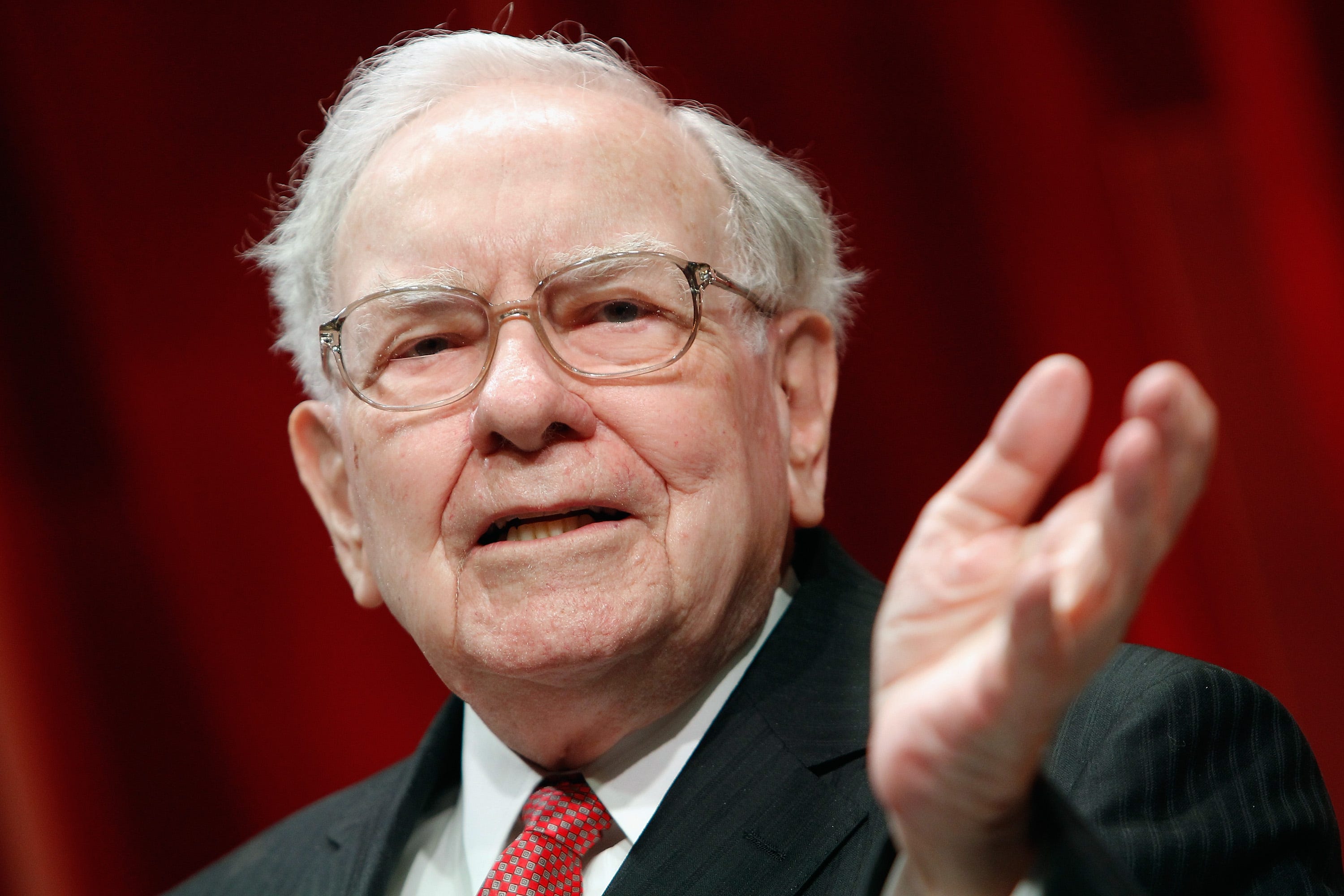 Por que a Berkshire Hathaway está apostando quase US$ 1 bilhão na Bending Spoons
