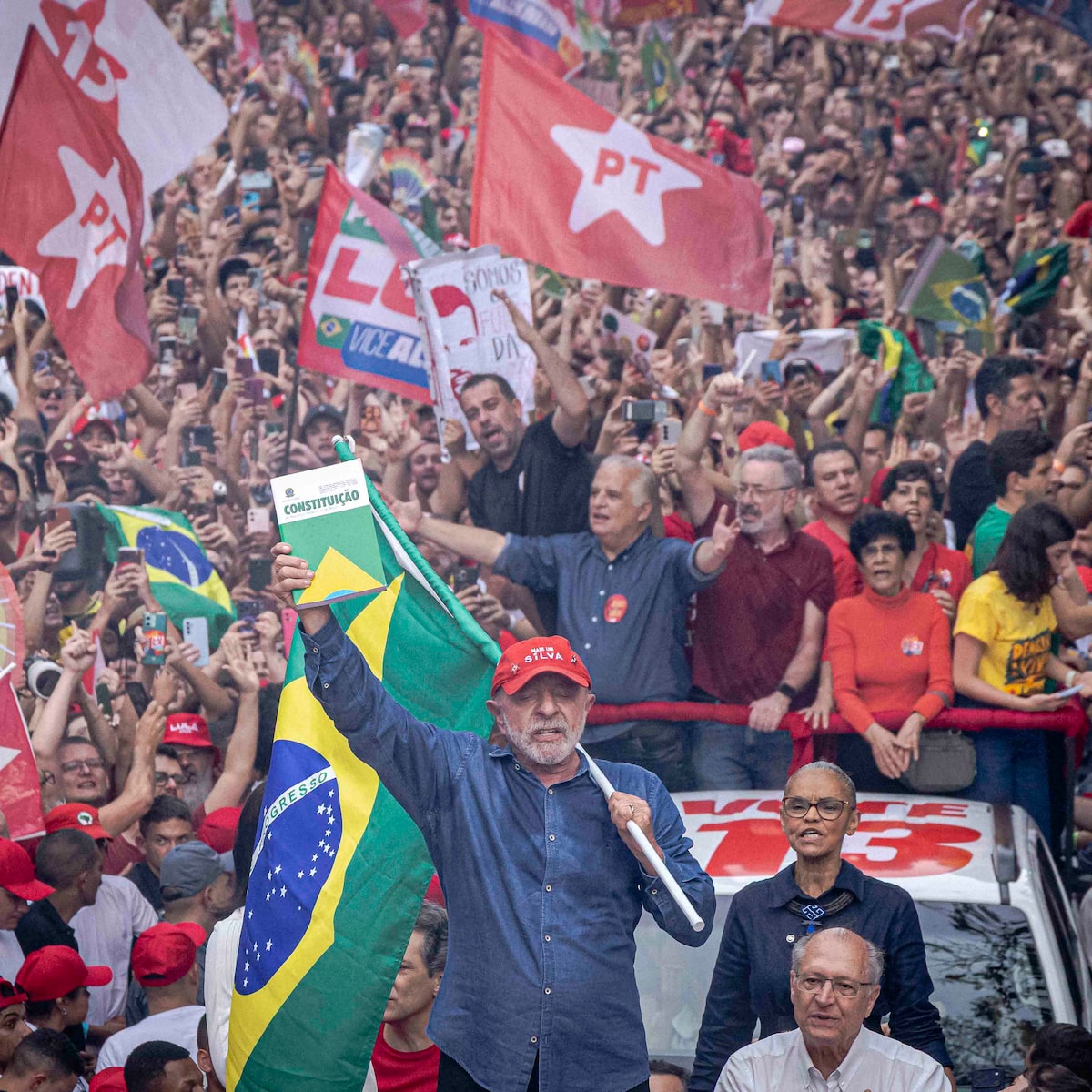 Lula diz que mudará o jeito de governar e defende regulamentação das plataformas digitais