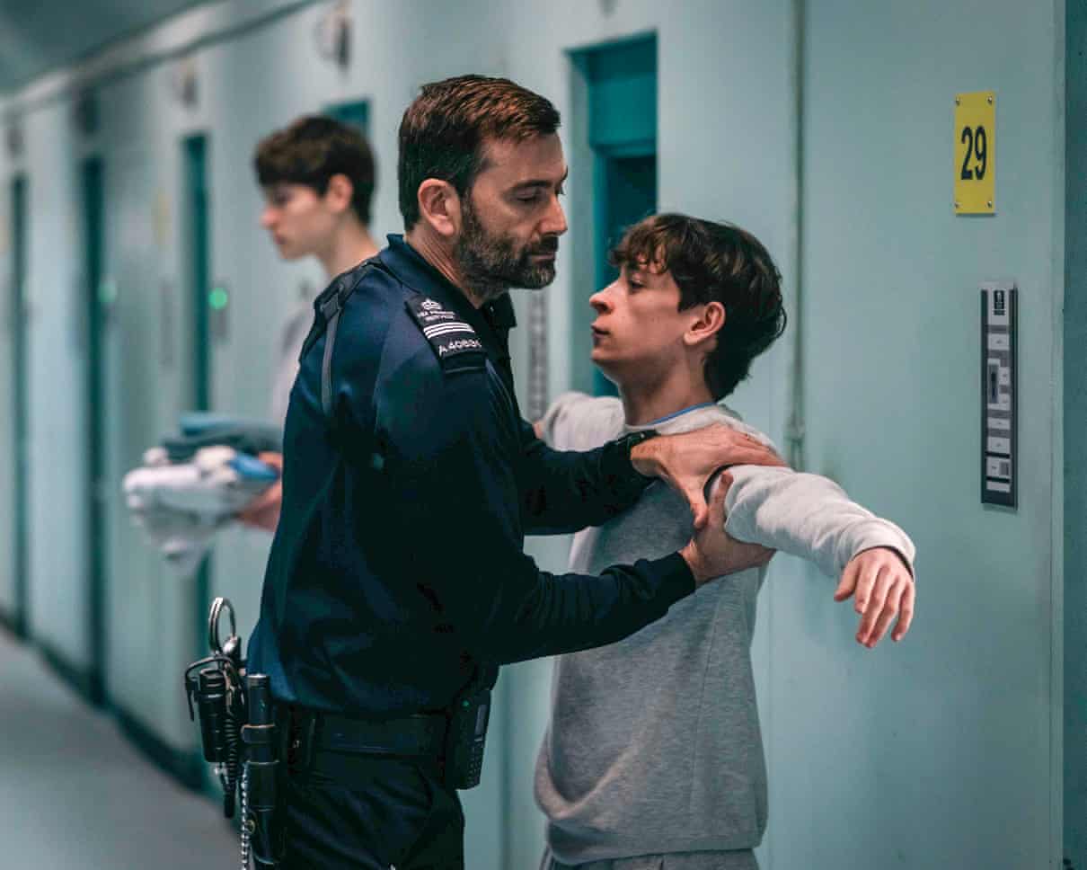 'Eu e os caras não sobreviveríamos a um dia aqui': dentro da dramação prisional de TV absolutamente impressionante, vencedora do Bafta