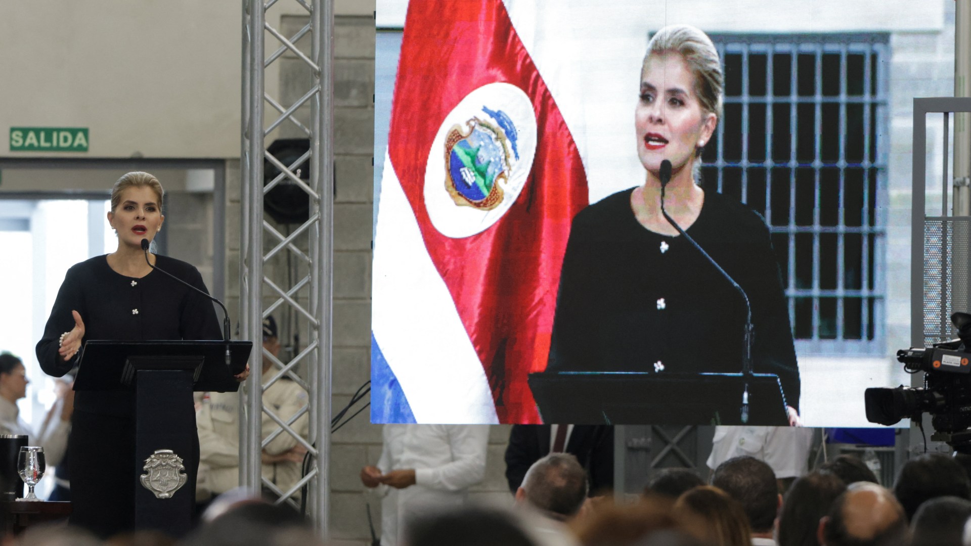 A Costa Rica inaugura mega-prisão enquanto o modelo de Bukele é adotado na América Latina