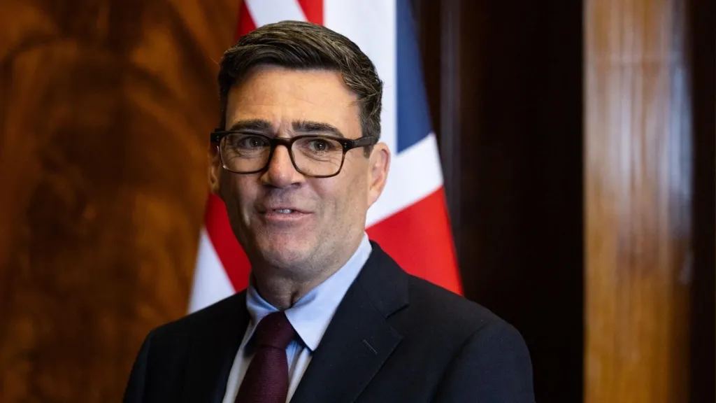 Por que o primeiro-ministro quer falar sobre o Brexit novamente