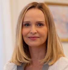 Fernanda Rodrigues é Beatriz, protagonista da novela vertical 'Eu não era louca, era casada'. Foto: Divulgação/TV Globo / Purepeople