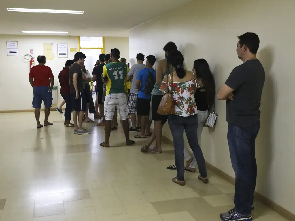 Eleitor pode usar camiseta de candidato no dia da eleição, mas boca de urna é proibida