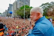 Presidente Lula durante ato ”Lula em São Paulo, O Brasil Pronto Pra Mais” na Avenida Paulista, em São Paulo