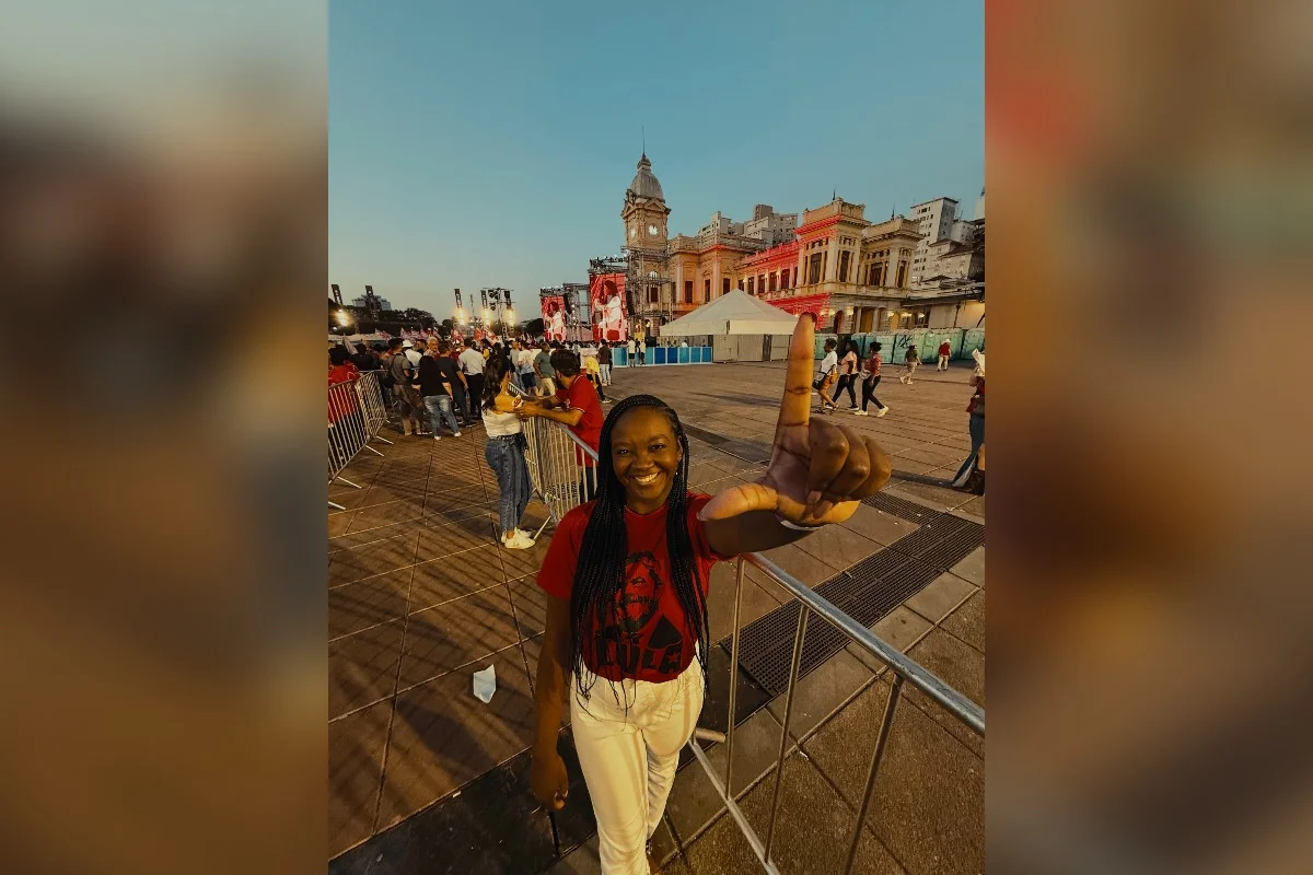Mineira Ana Elisa e outros jovens eleitos falarão com Lula sobre estratégia