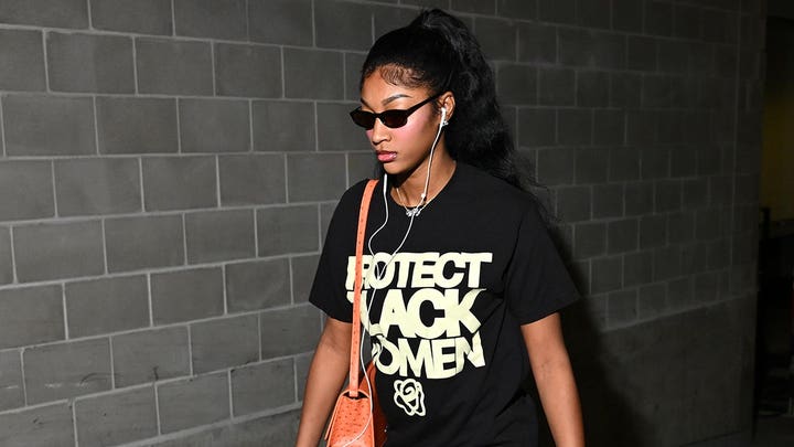 A camisa de Angel Reese com a frase 'Protect Black women' contribui para o estranhamento geral das Finais da WNBA