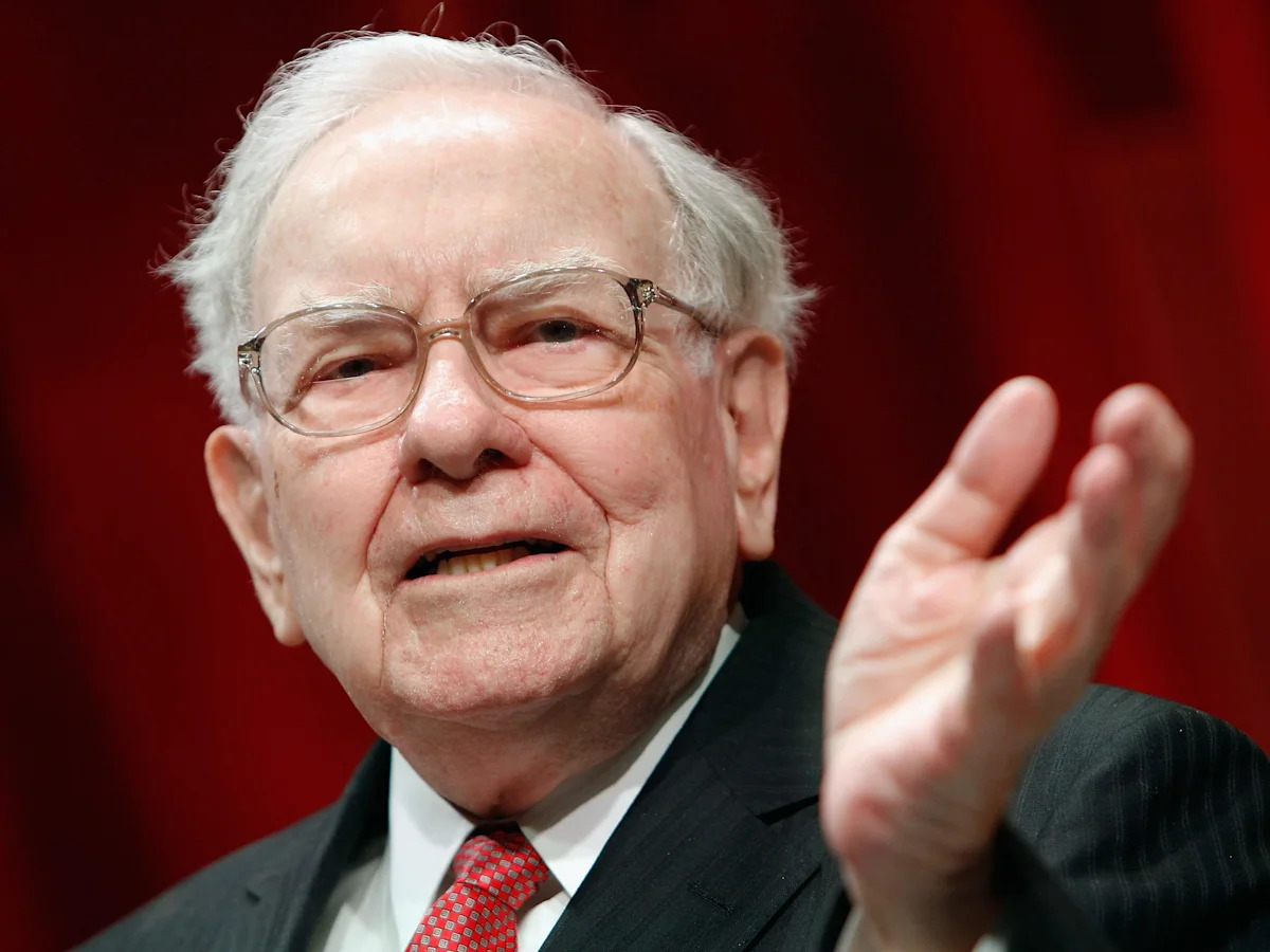 Por que a Berkshire Hathaway está apostando quase US$ 1 bilhão na Bending Spoons