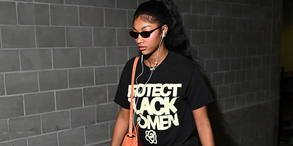 A camisa de Angel Reese com a frase 'Protect Black women' contribui para o estranhamento geral das Finais da WNBA