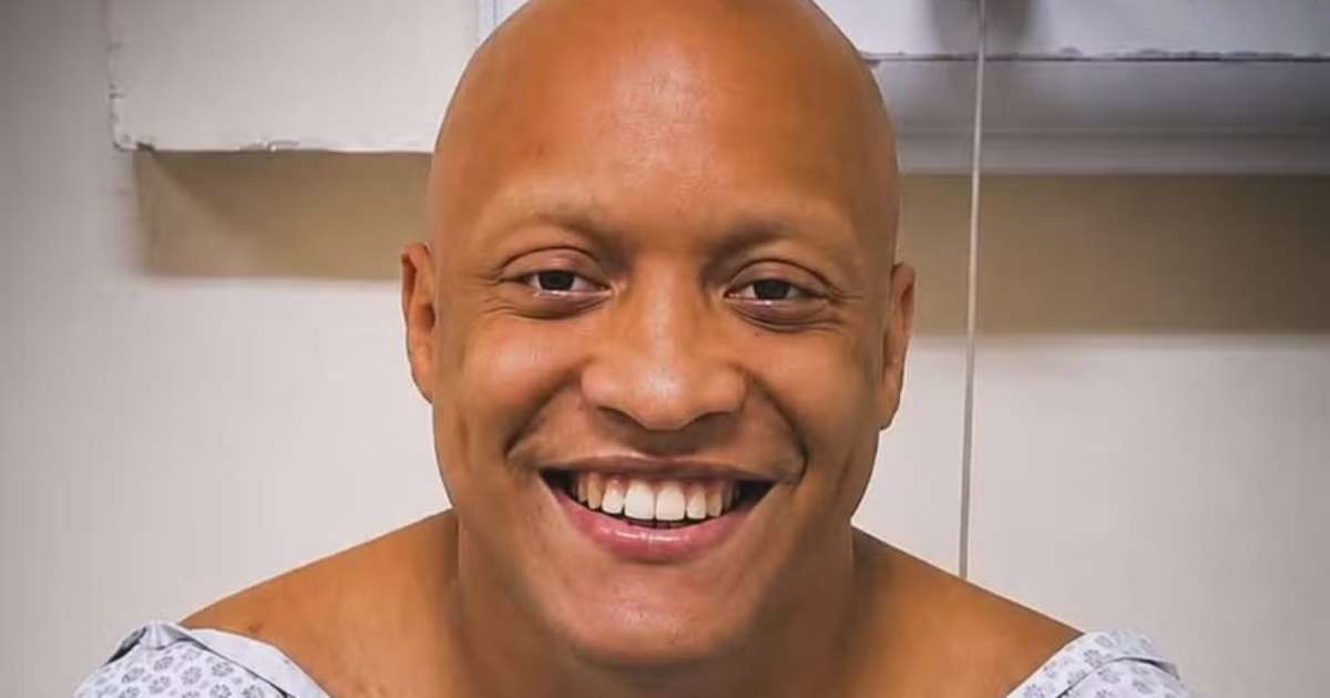 Cantor gospel enfrenta complicações no tratamento do câncer, sofre convulsão e passará por nova cirurgia cerebral
