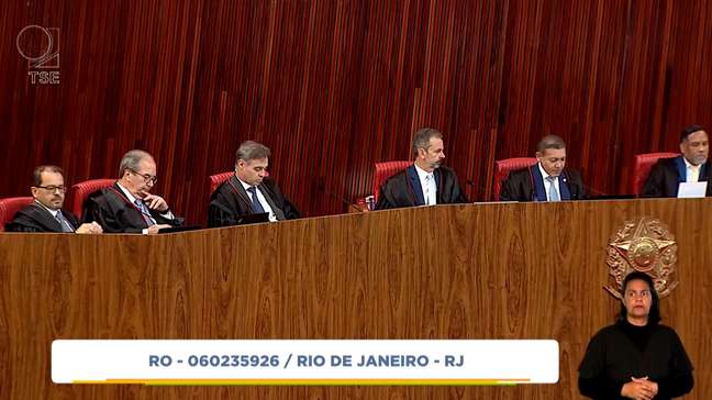 Douglas Ruas é eleito novo governador do Rio de Janeiro
