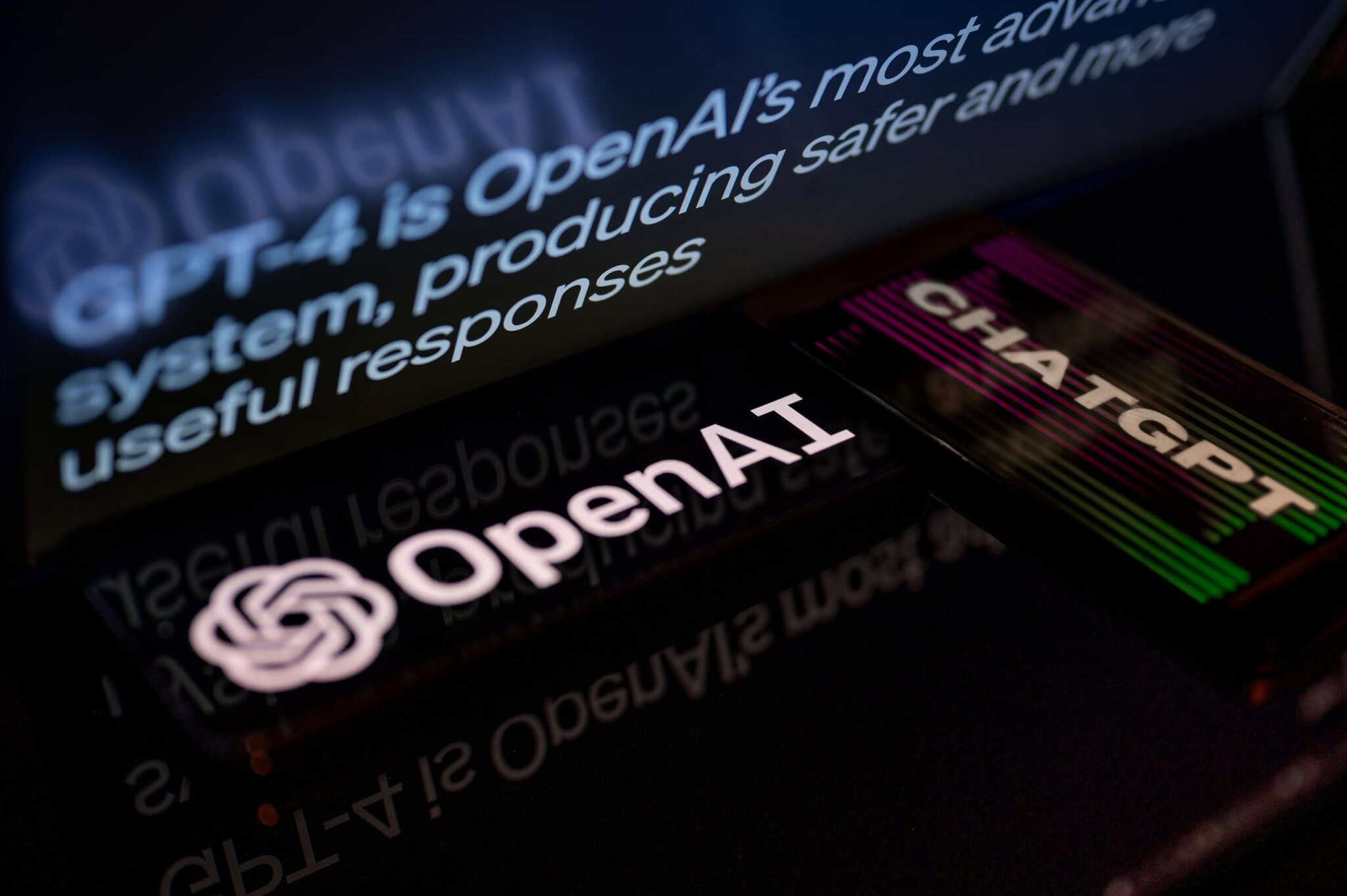 Imagem da matéria: Grupo financiado por presidente da OpenAI tenta barrar regras para inteligência artificial
