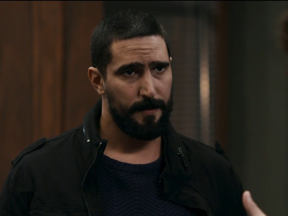 Renato Góes e Chay Suede mostram bastidores do encontro entre Heitor e Pedro em ‘Quem Ama Cuida’