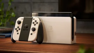 Switch OLED + Mario Wonder saindo por menos de R$ 1.900 com cupom na Amazon
