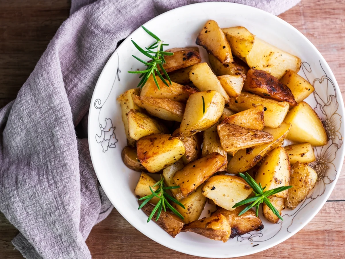 Receita com amido de milho promete batata saborosa, crocante e douradinha