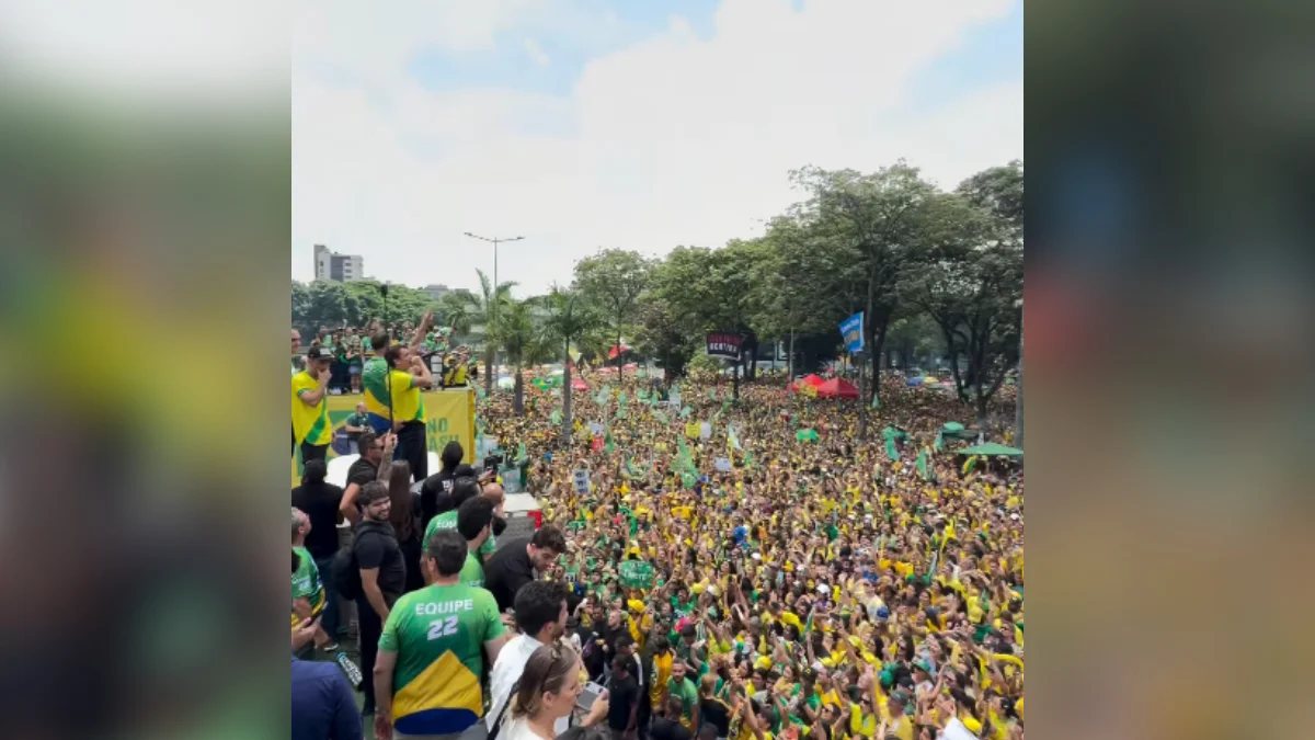 Flávio lota Praça da Liberdade com Nikolas, Cleitinho, Tarcísio e Zema