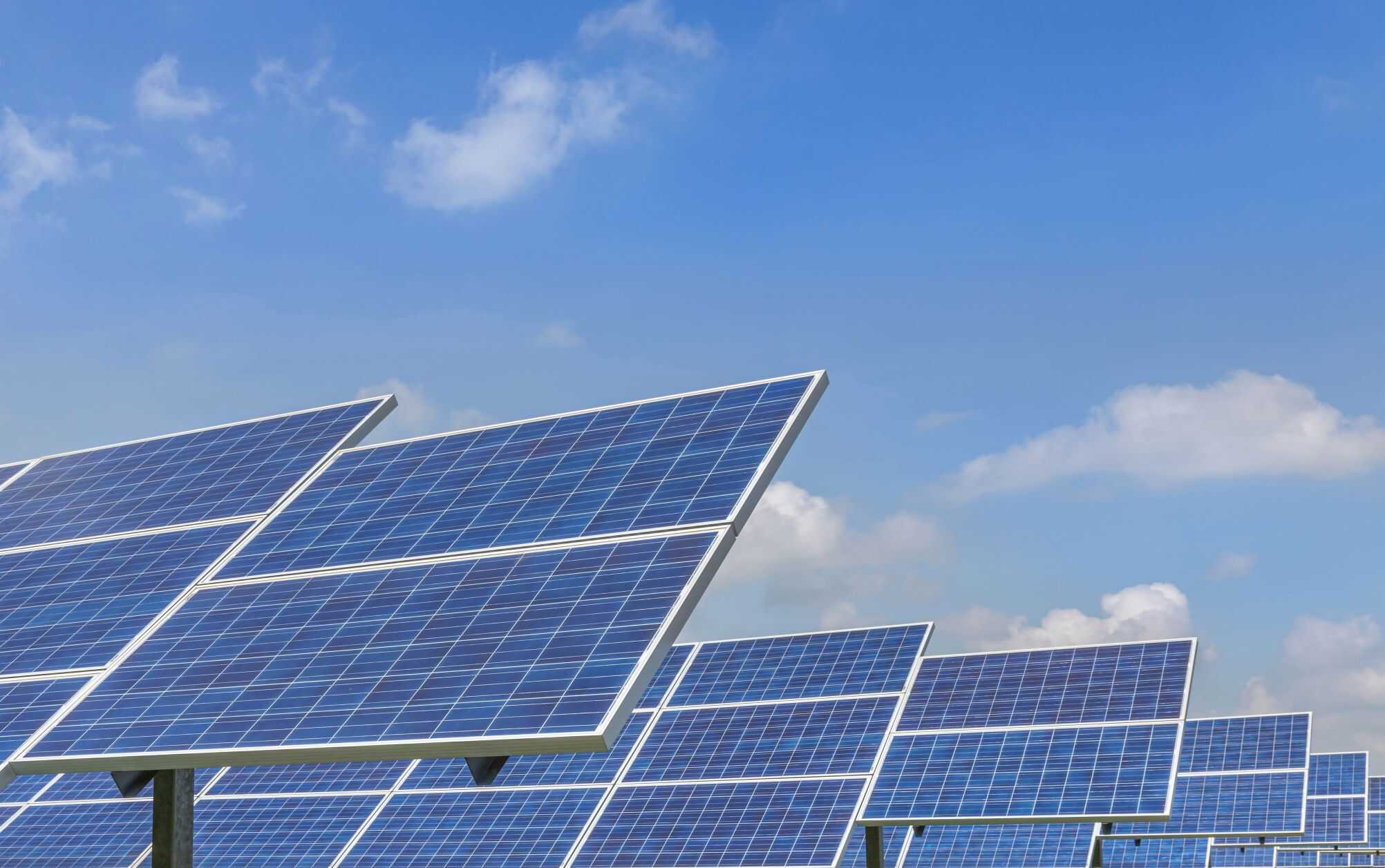 O novo tipo de painel solar que pode gerar 25% mais energia