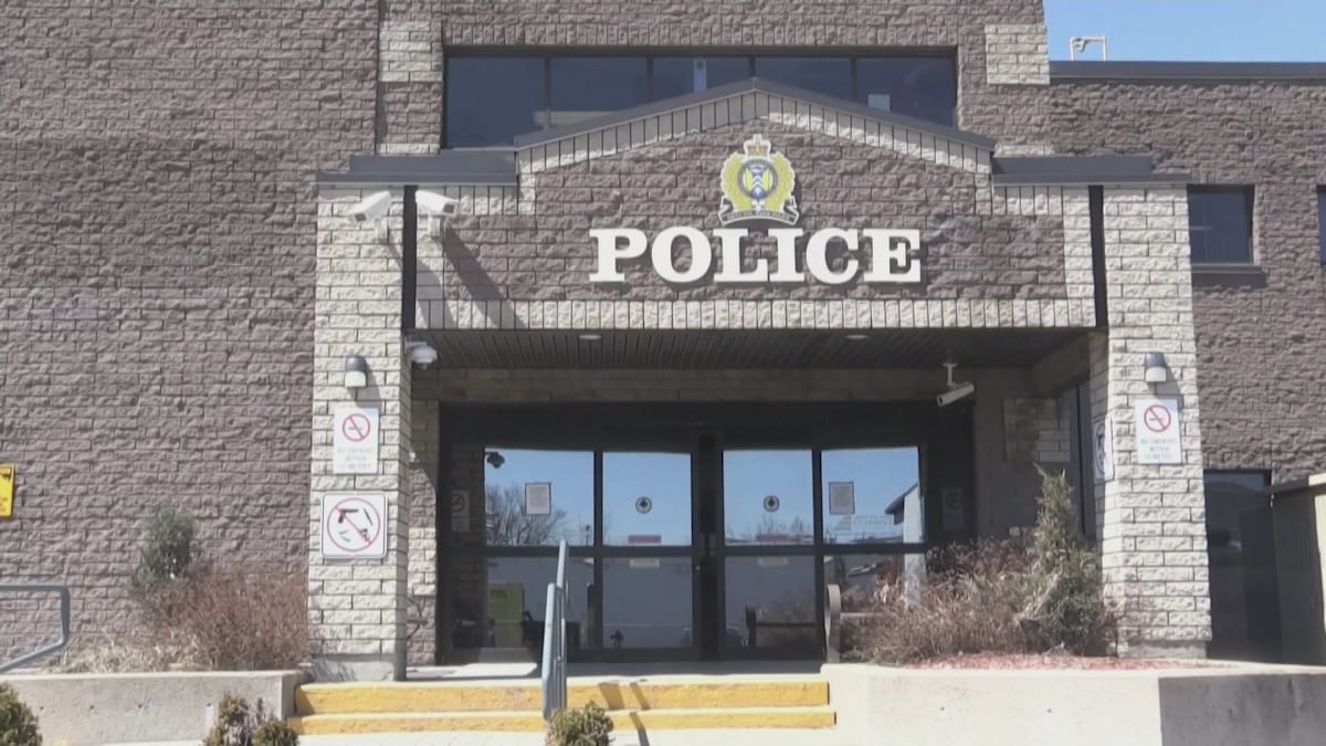 Sault mayor cleared of misconduct claims in decision not to rehire former police chief