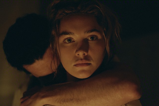 A Leste do Éden: veja final explicado da série Netflix com Florence Pugh